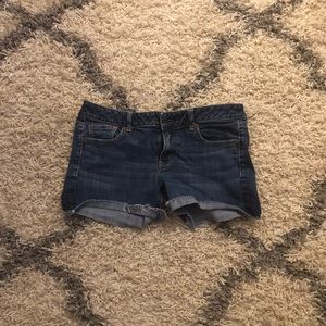 American Eagle low rise shorts